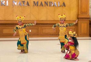 Lomba Tari antar Sanggar se-Badung, Meriahkan Festival Seni Budaya memperingati HUT Mangupura