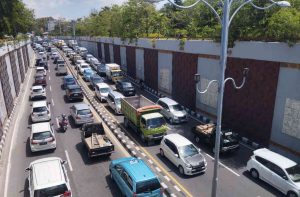 Libur Nataru, Ruas Jalan di Badung Padat Kendaraan