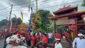 Sambut Tahun Baru Imlek 2575, Vihara Dharmayana Gelar Kirab Barongsai dan Prosesi Tolak Bala