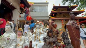 Vihara Dharmayana Kuta Sambut Tahun Naga Kayu Imlek 2575 dengan Sukacita