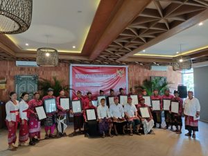 17 Pendonor Darah Sukarela Terima Pin Emas Pada Acara HUT ke-66 Pemerintah Provinsi Bali