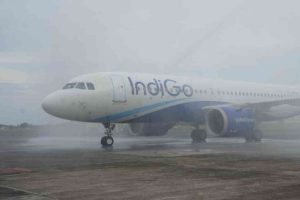 Bandara Ngurah Rai Resmi Sambut Penerbangan Perdana IndiGo dari Mumbai